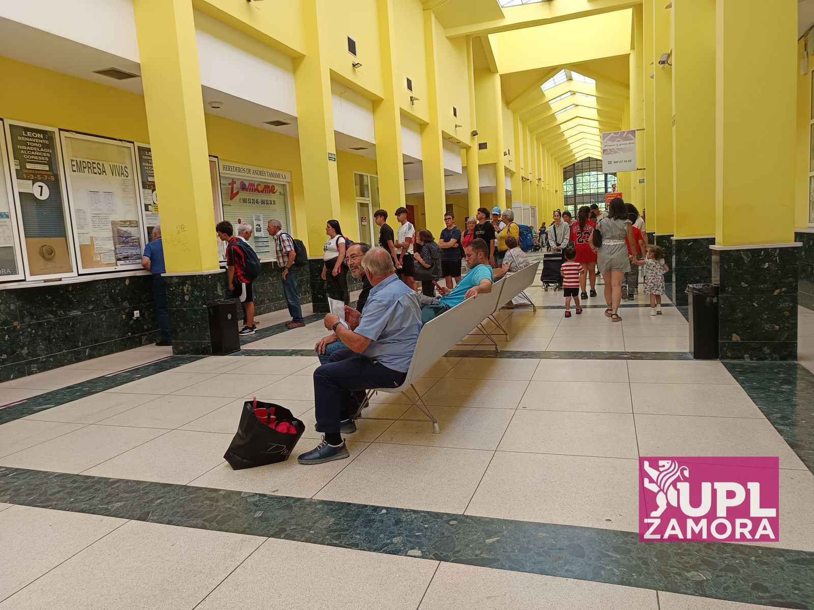 Estación de autobuses