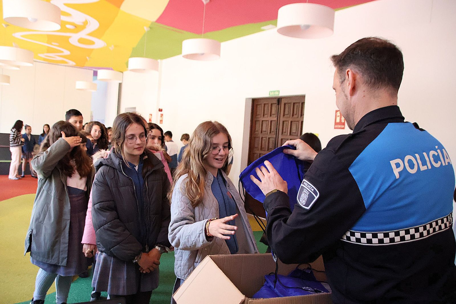 Reportaje perros Policía Local "semillas de conciencia"
