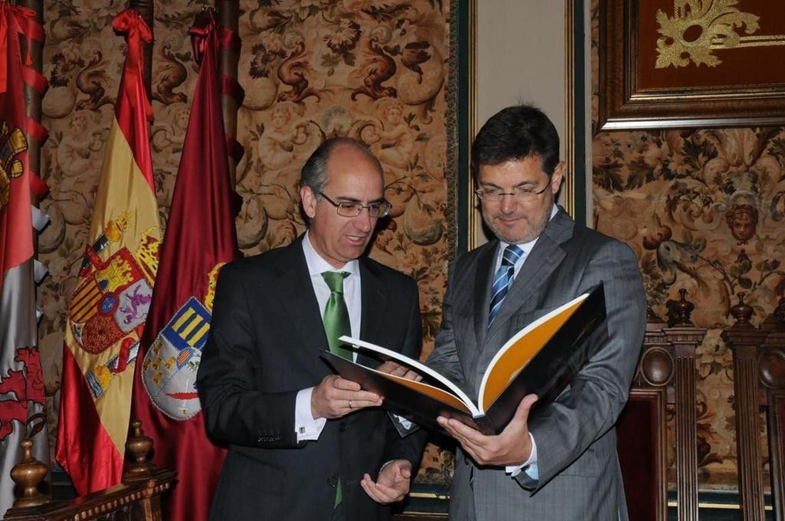 Visita del ministro de Justicia a la Diputación