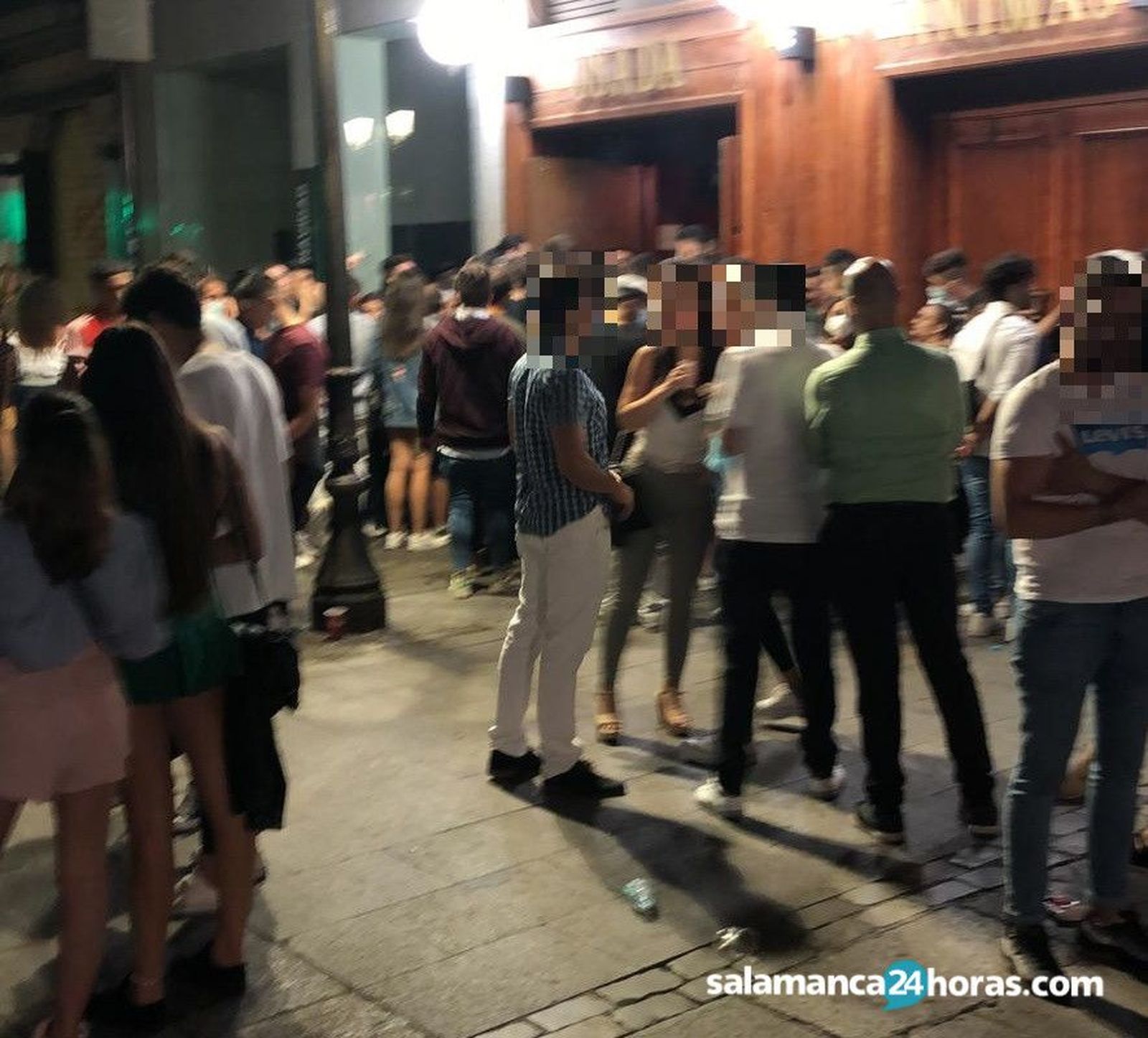 Discoteca seis de la mañana (2)