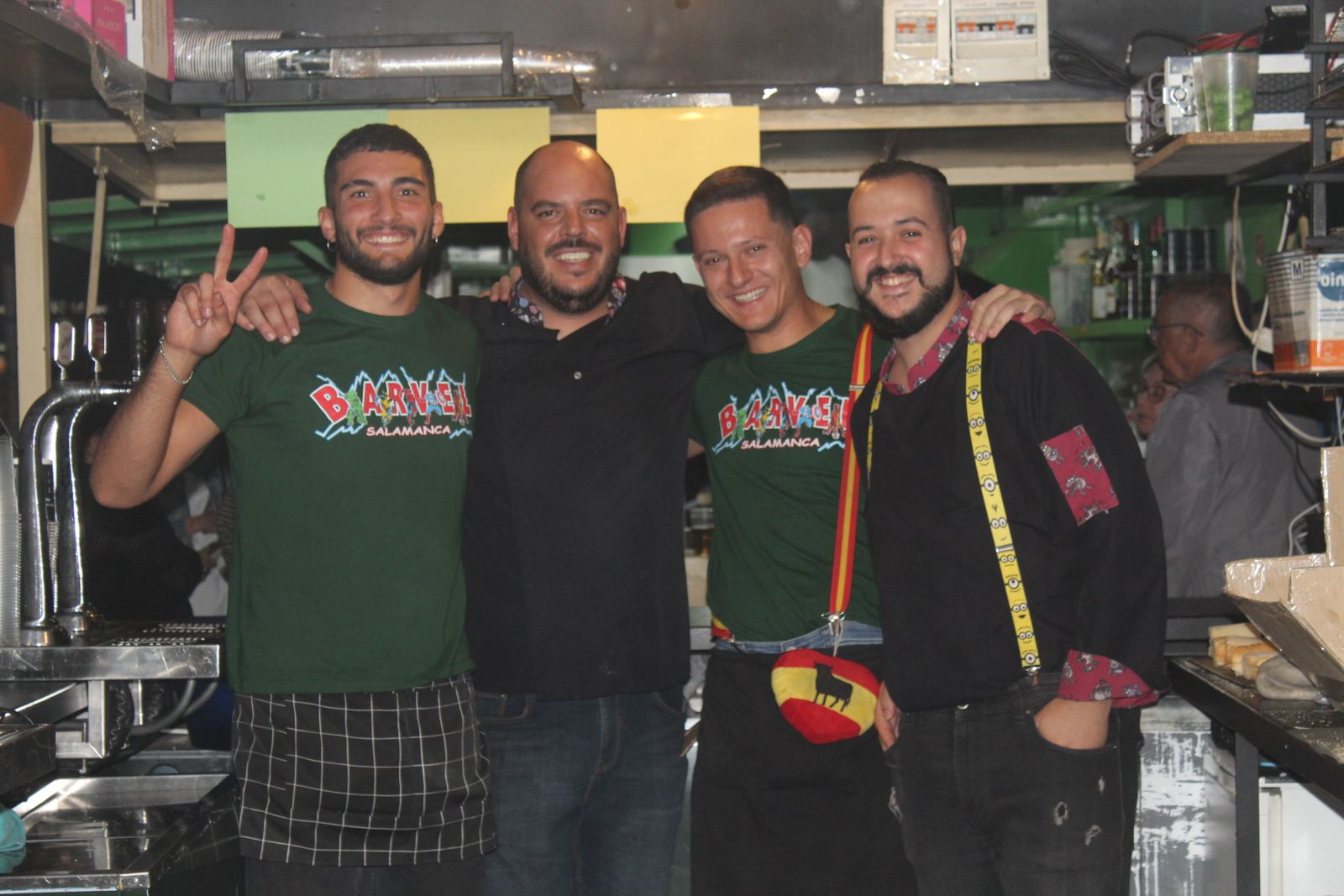 Ambiente en la Feria de Día en la tarde de este lunes