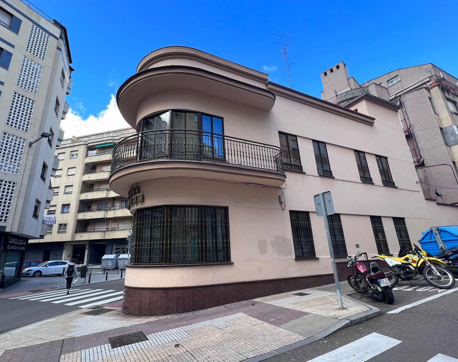 whatsapp-image-2024-02-16-at-16-37-24-1