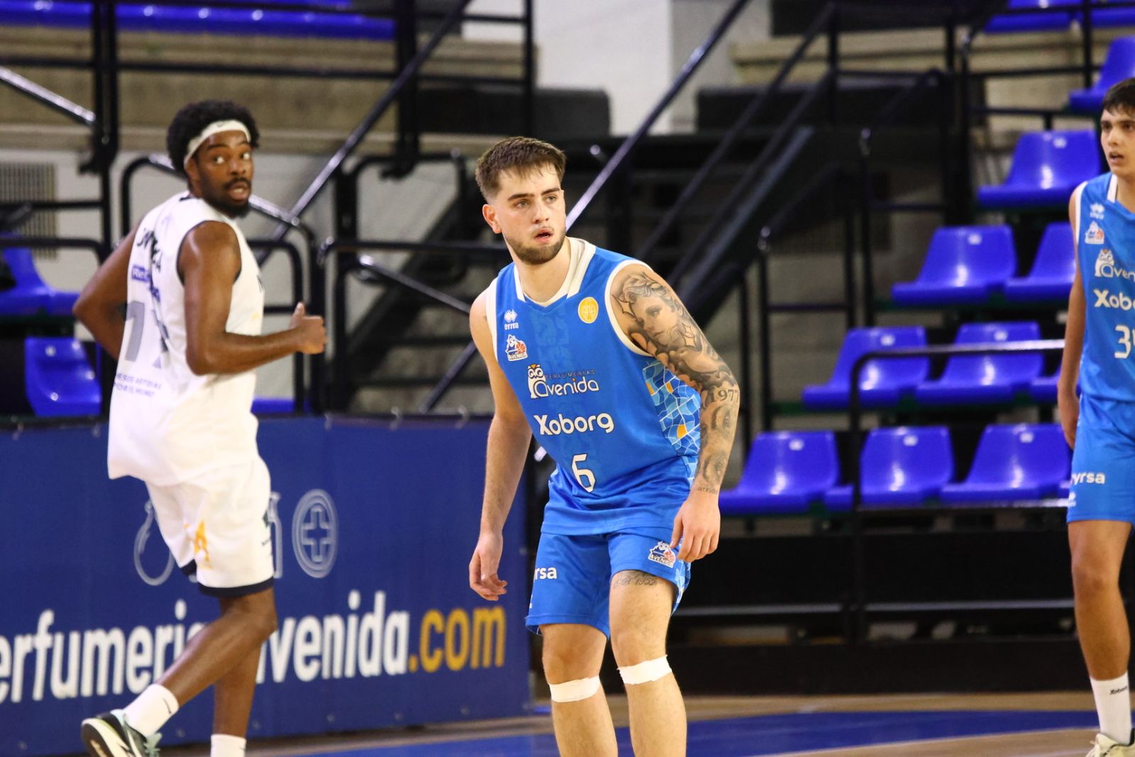 Perfumerías Avenida - CB Navia