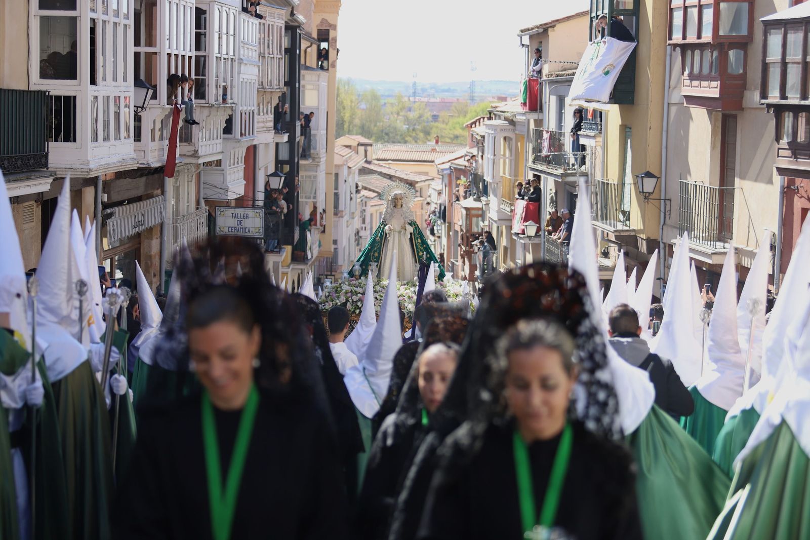 GALERÍA | Revive en imágenes la procesión de la Virgen de la Esperanza