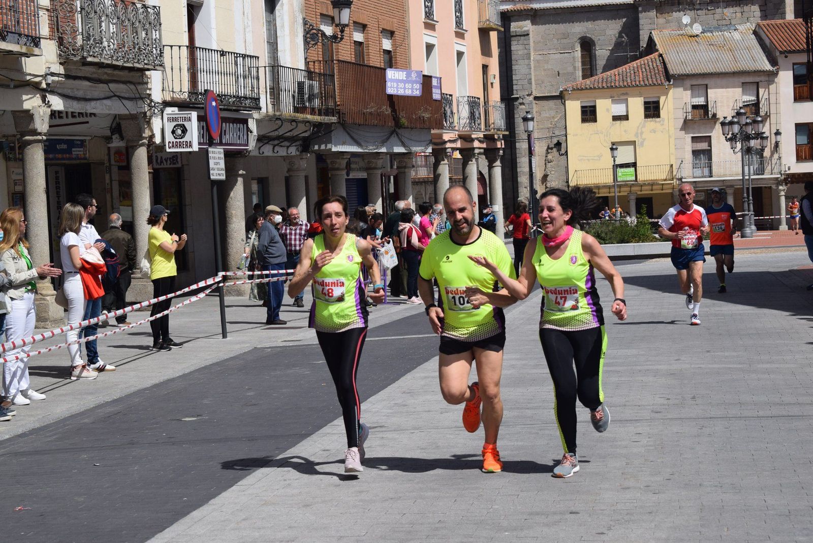 279748327-3806623866128867-6424918476273831009-n