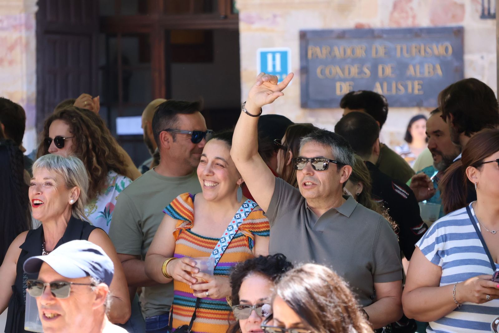 feria-de-vermu-en-plaza-de-viriato-25