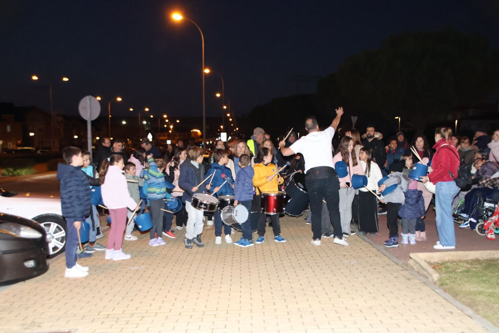 Pasacalles, batucada día Santa Cecilia