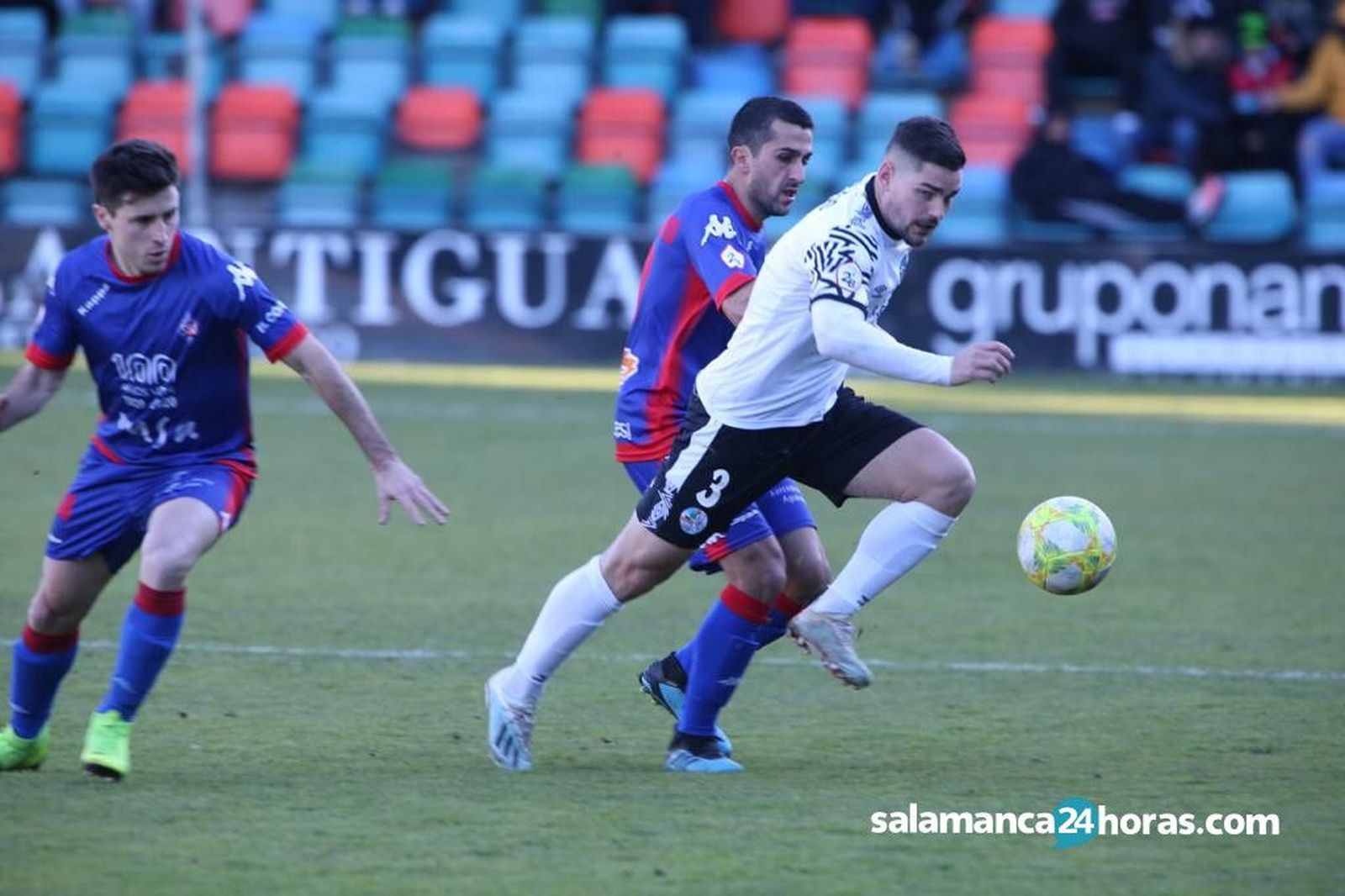 5453927A 8305 4EC8 AF22 3E4293C123A0