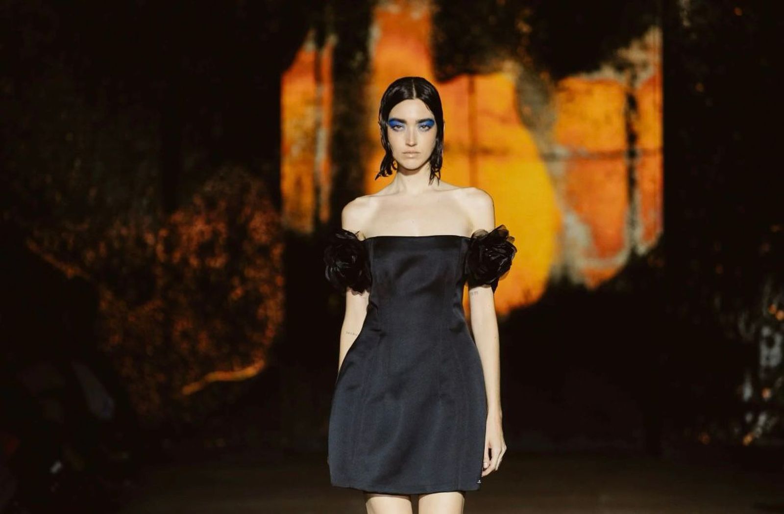 Elena Mujica durante un desfile