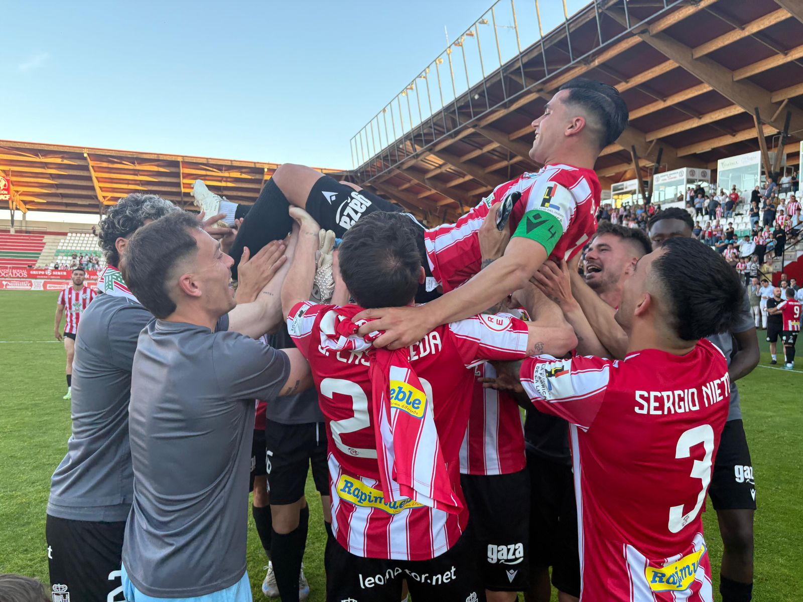 whatsapp-image-2025-05-24-at-22-08-56-3