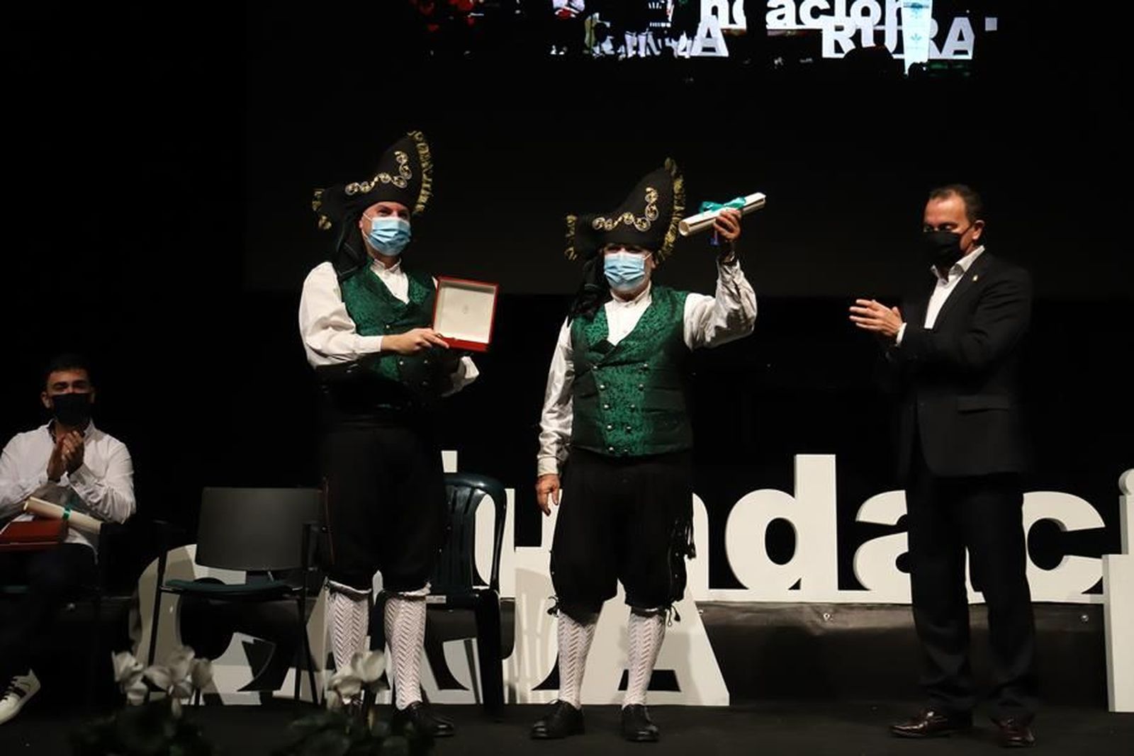 gala-de-premios-de-la-fundacion-caja-rural-37