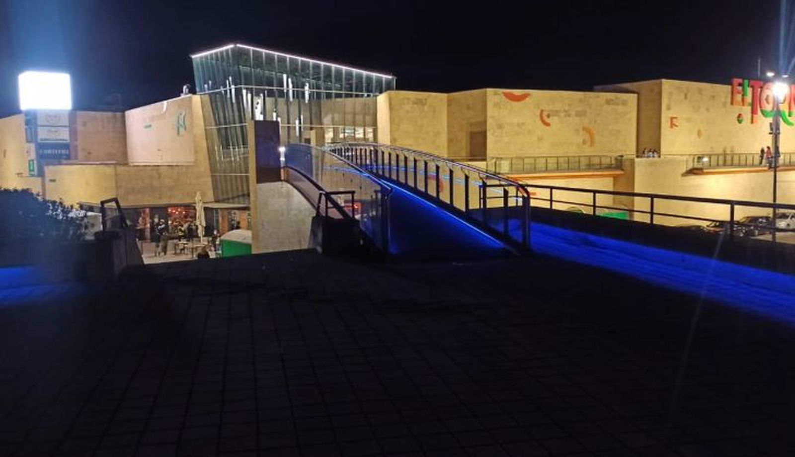 Centro Comercial El Tormes