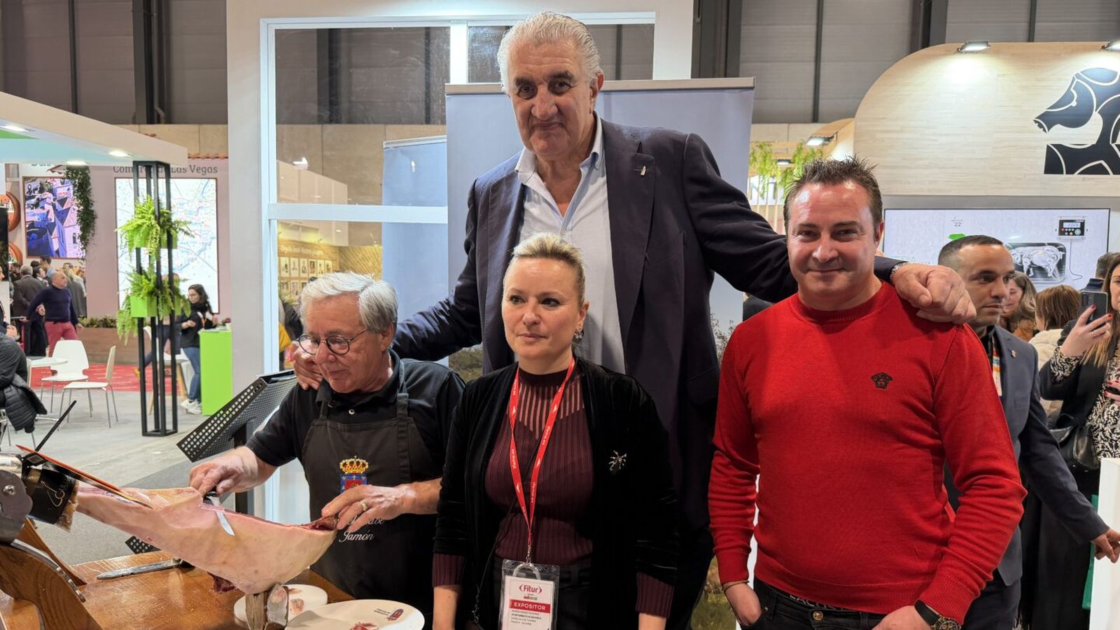 Romay en el estand de Guijuelo. Fitur