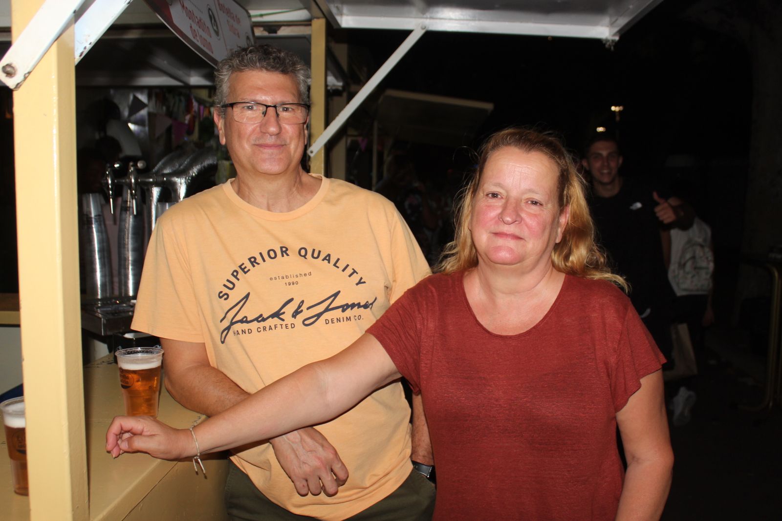 Ambiente en la Feria de Día en la tarde de este lunes