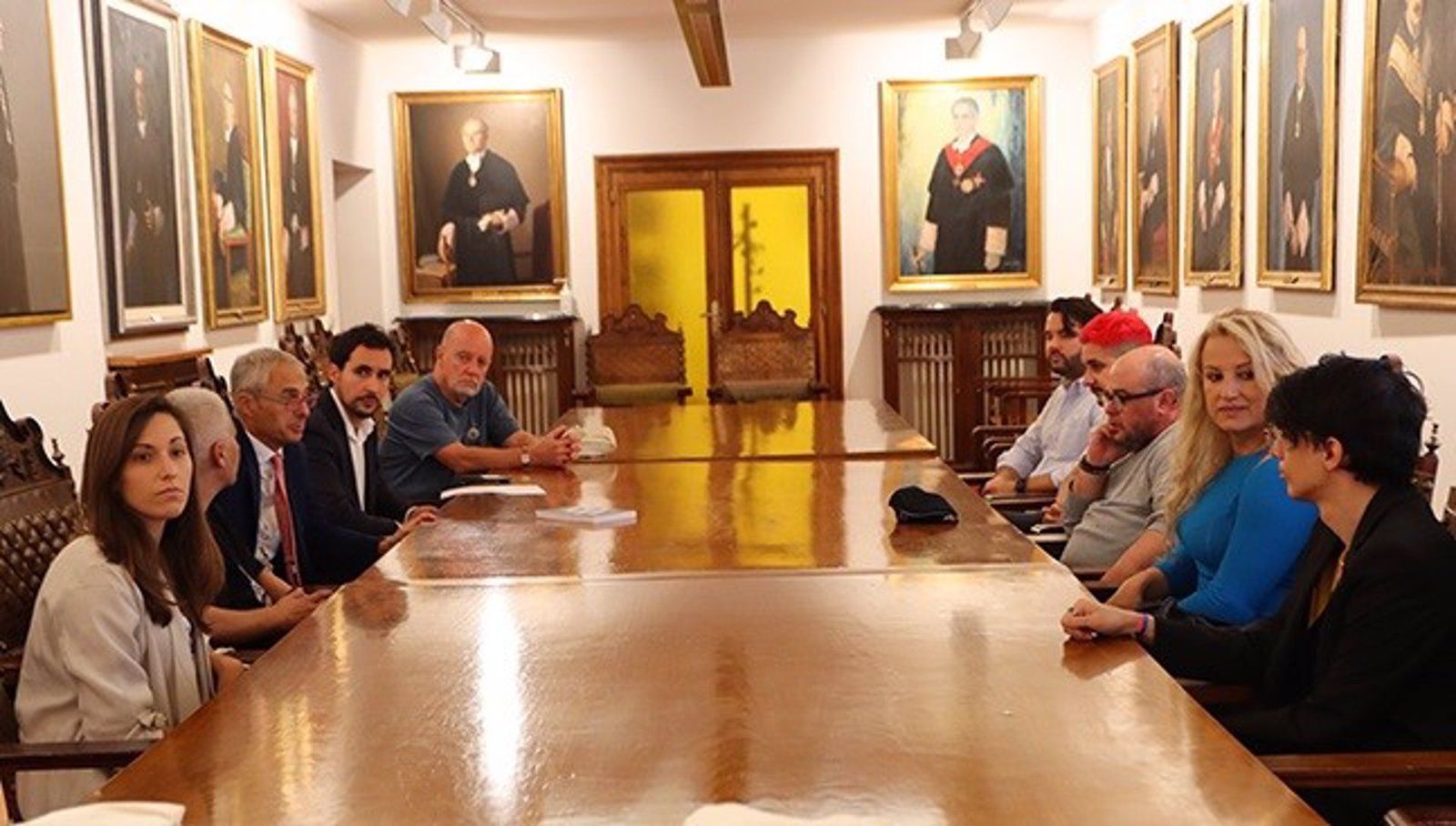 Reunión en la USAL con la Comisión Permanente de la Federación Estatal de LGTBI+   USAL