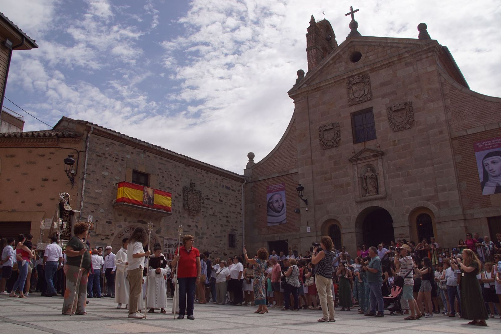 Alba, salida de clausura de Santa Teresa, fiestas Transverberación 2025 (4).jpeg