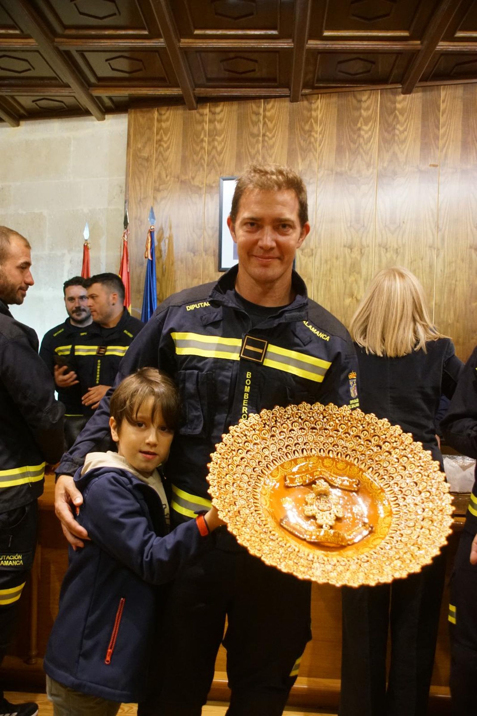 Los Bomberos de la Diputación dan voz al pregón de las fiestas de Alba de Tormes