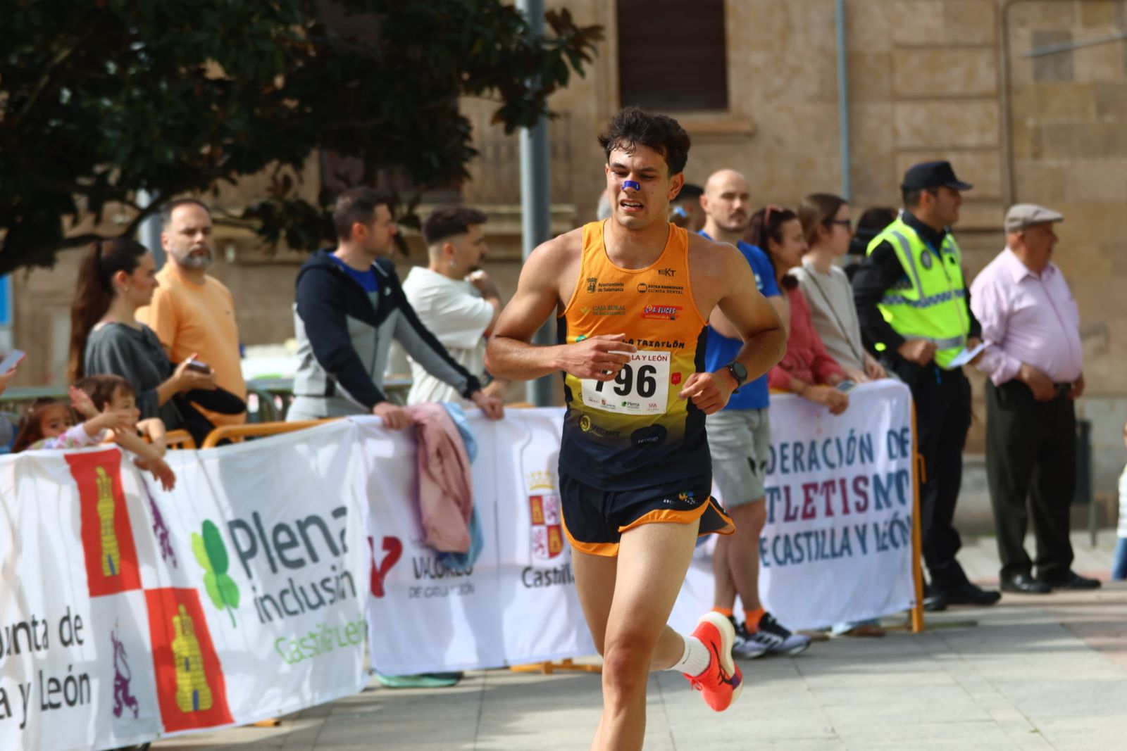 Carrera y Marcha solidaria por el día de Castilla y León