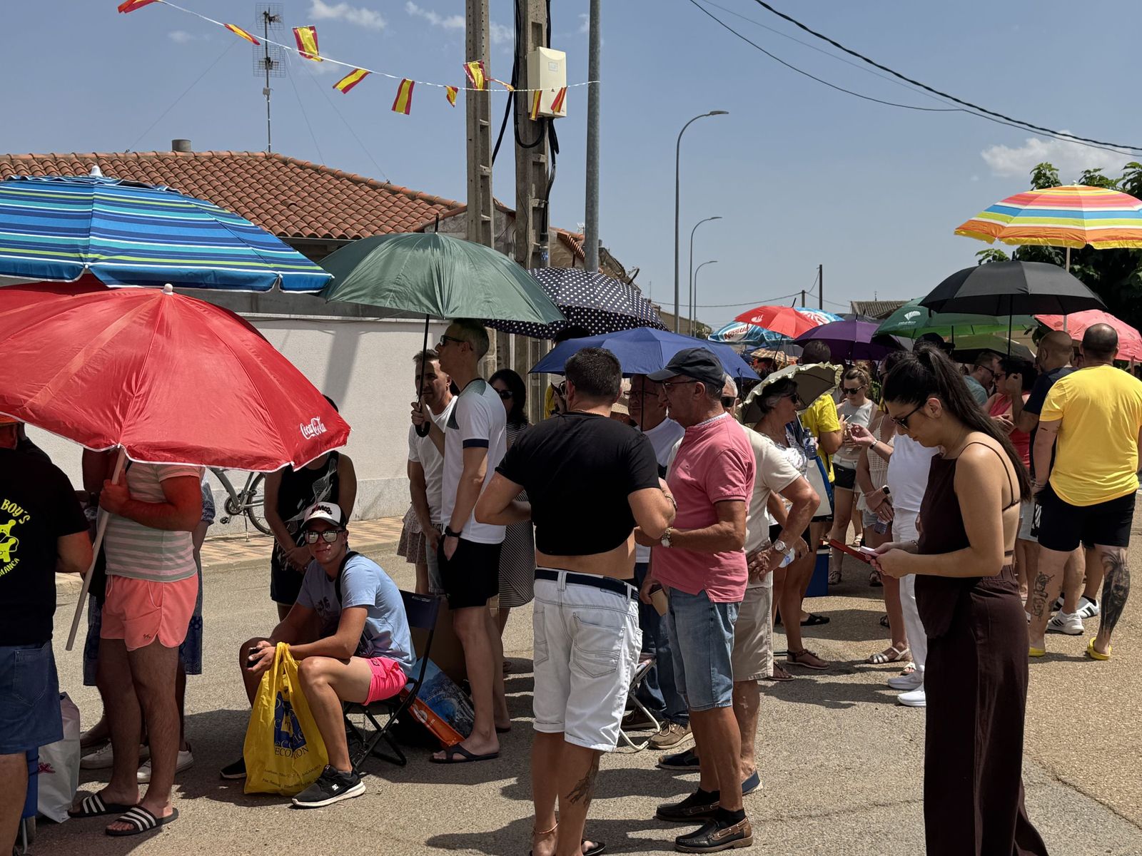 Banquete de paella en Doñinos para despedir sus fiestas por Santo Domingo de Guzmán