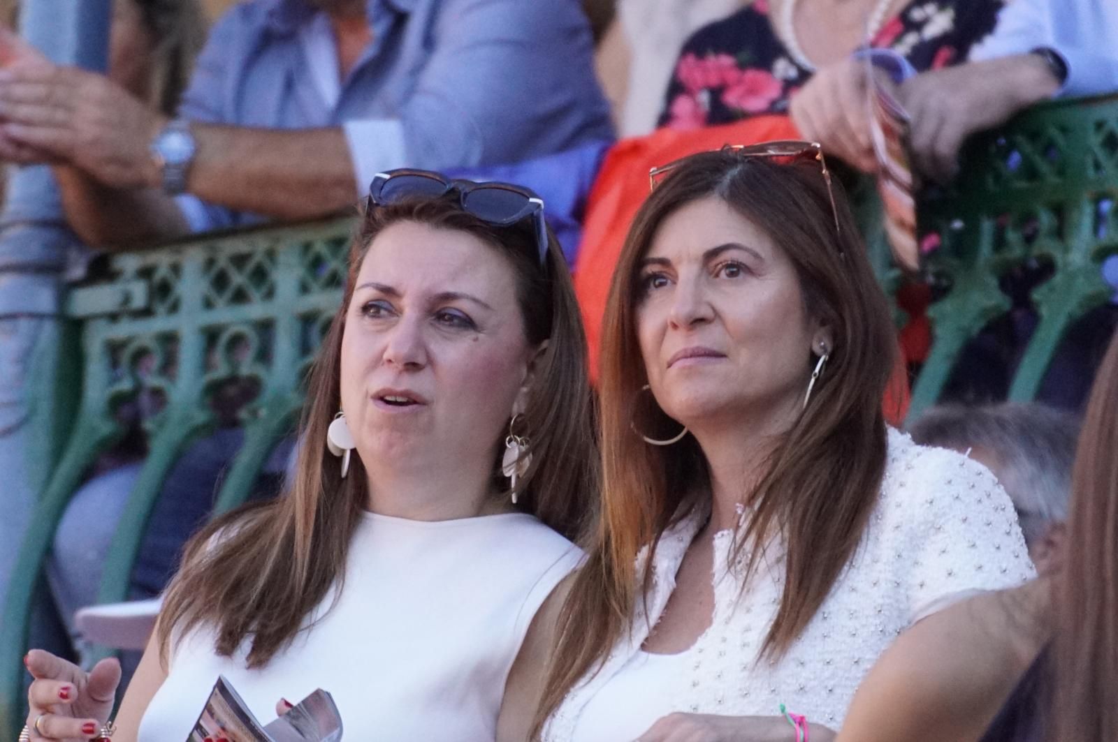 Así ha vivido la afición de La Glorieta el primer cartel de figuras de la feria: imágenes del ambiente en los tendidos y en el patio de cuadrillas