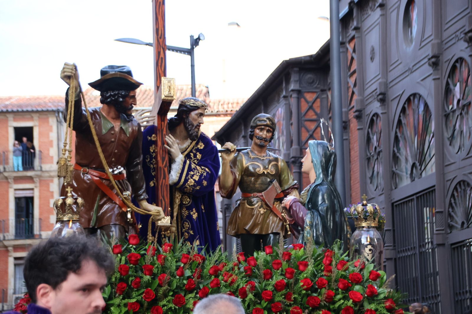 La procesión del Nazareno deslumbra a Salamanca como muestra de historia y devoción tras años suspendiéndose
