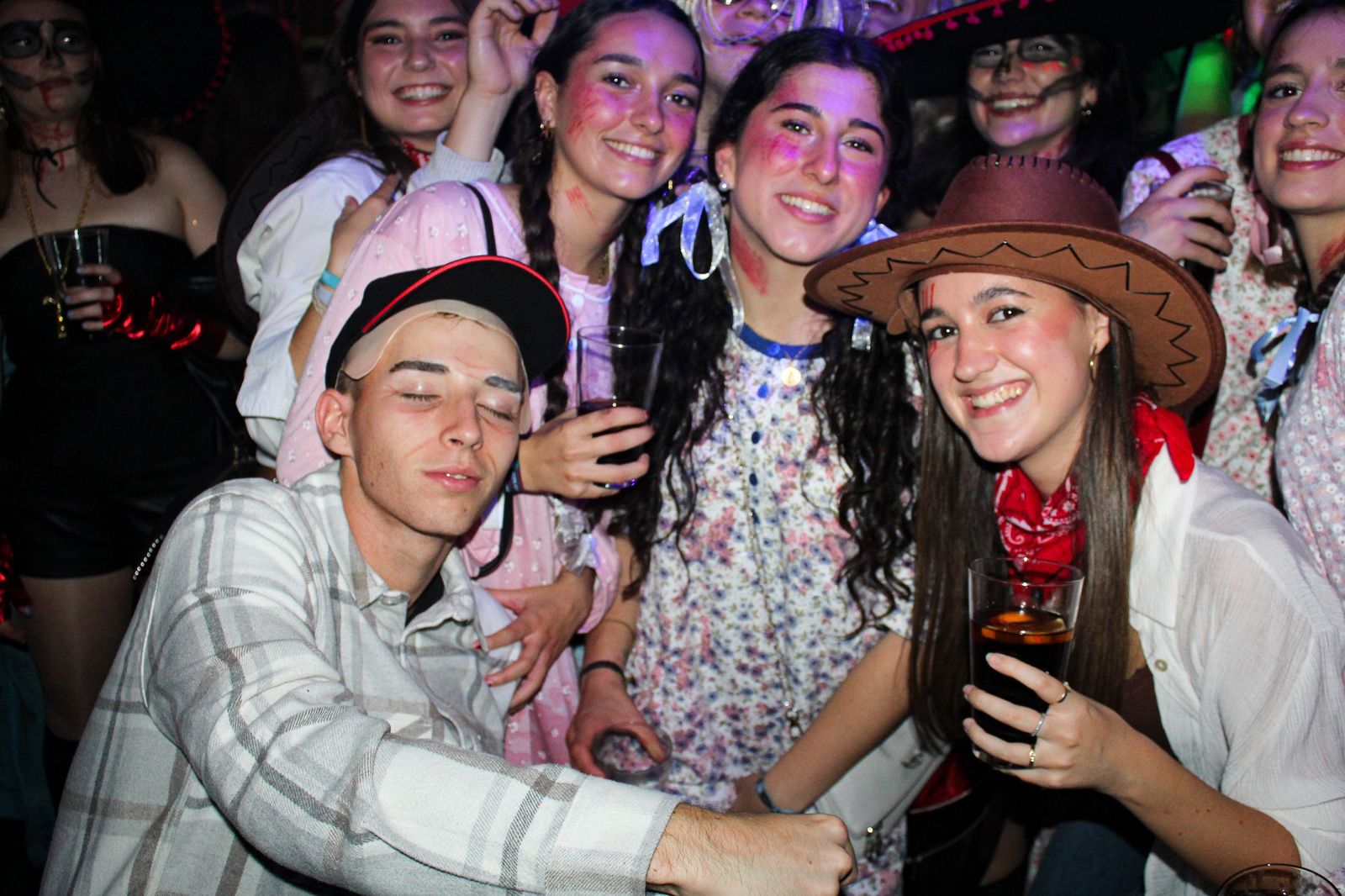 Salamanca de noche, viernes 31 de octubre