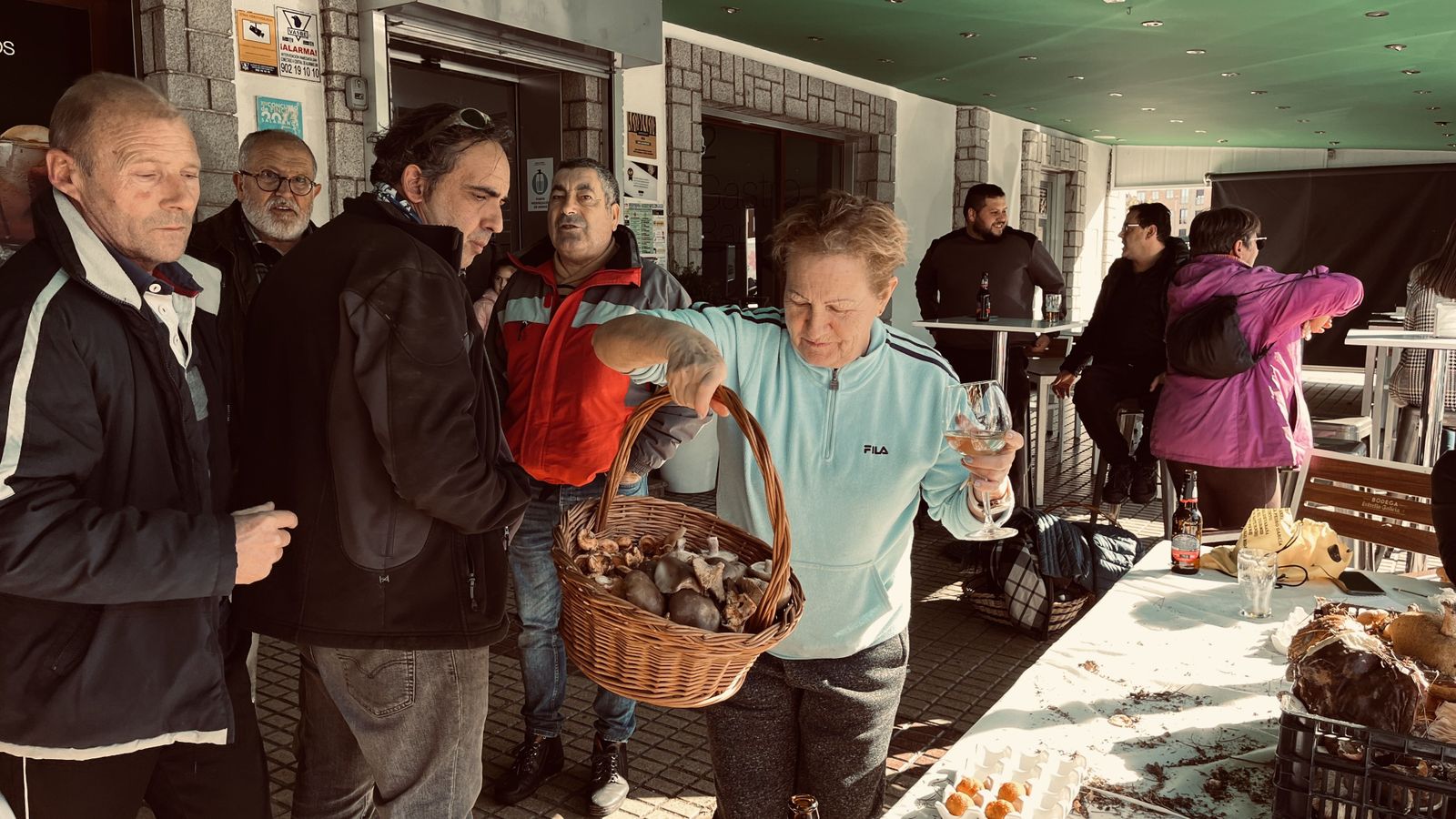 Algunos de los participantes en la II Quedada micológica Tierra de Peñaranda