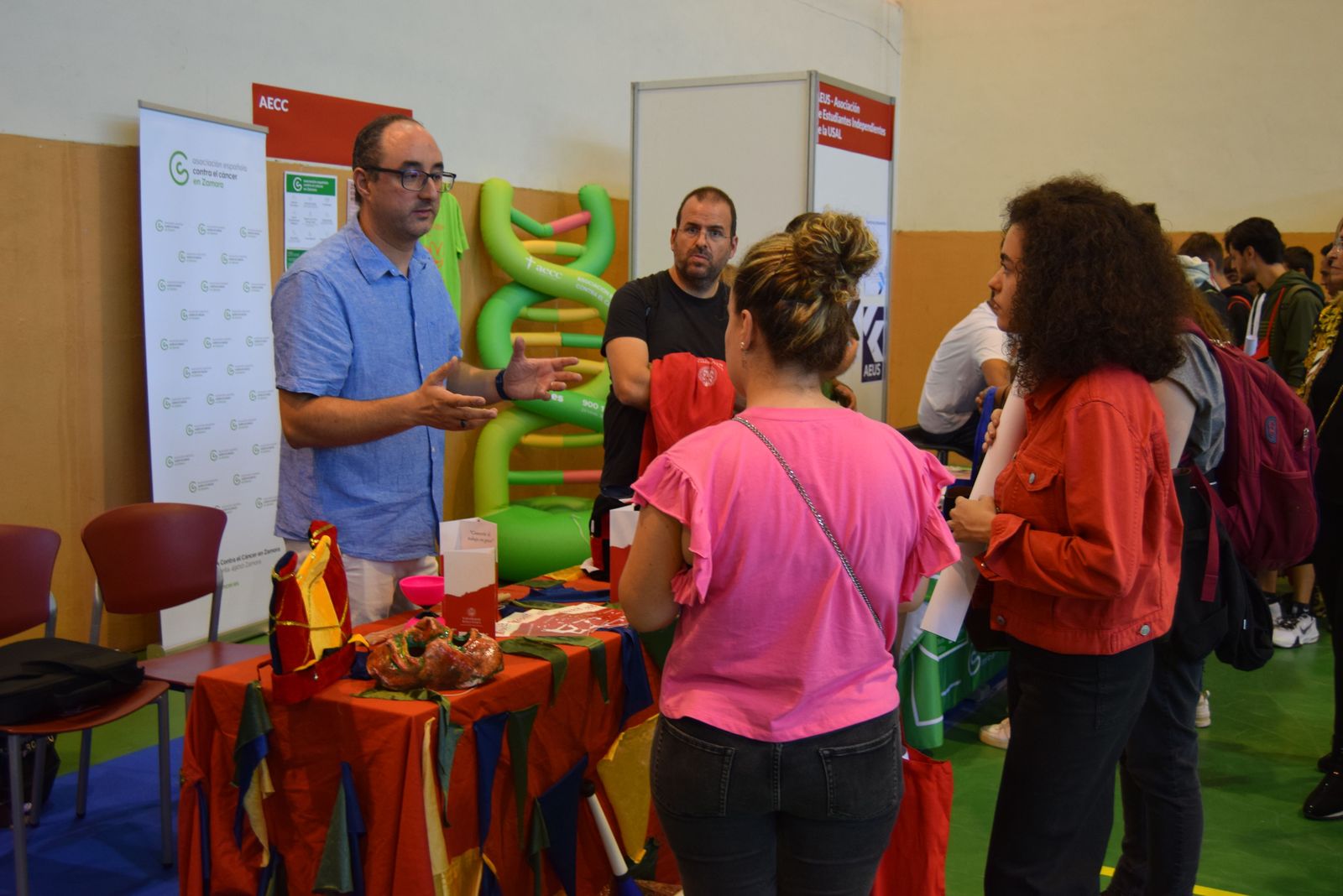 el-campus-viriato-da-la-bienvenida-a-los-nuevos-alumnos-39