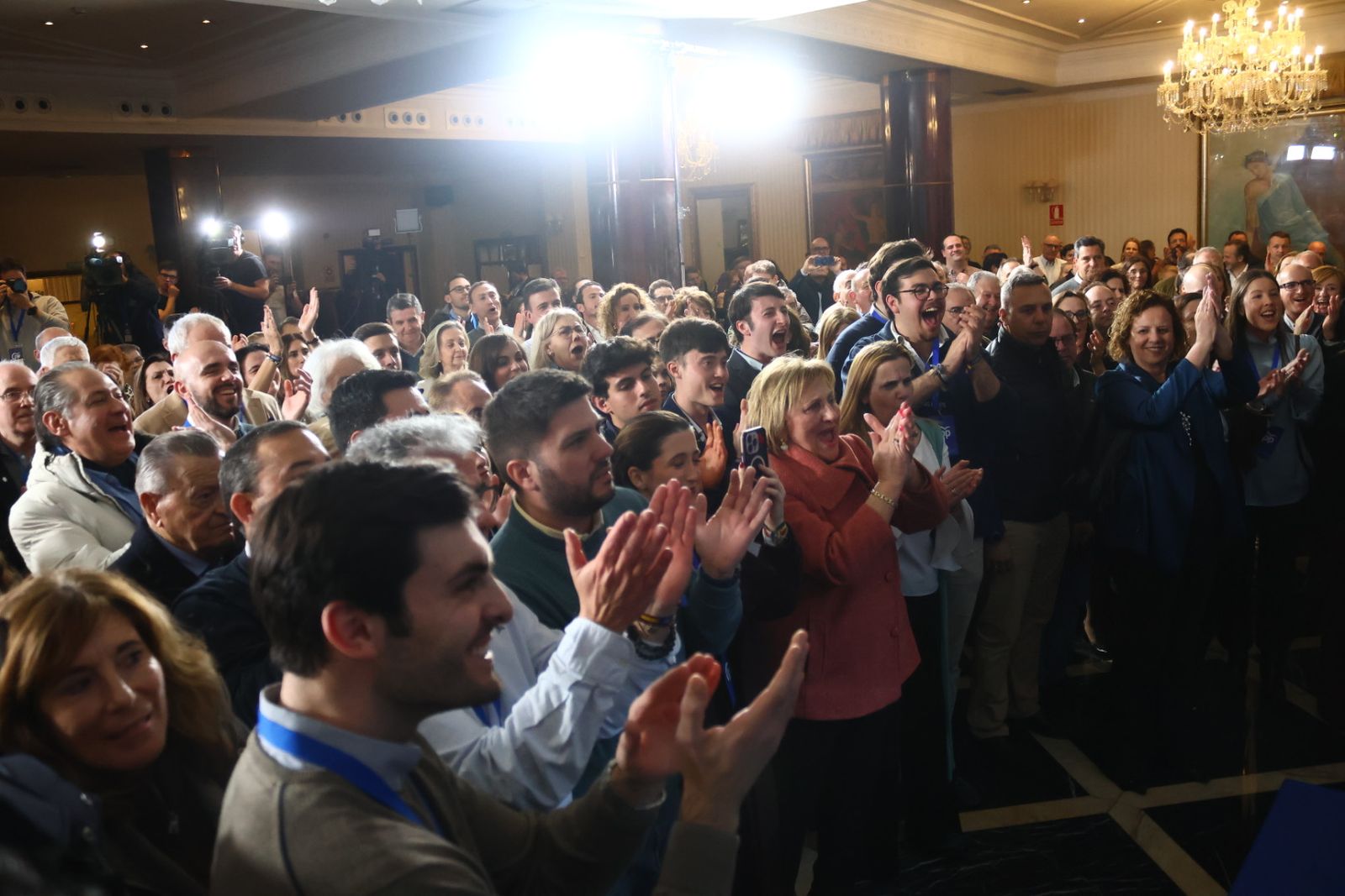 Mañueco celebra su triunfo en Salamanca en las Elecciones a las Cortes de Castilla y León 2026