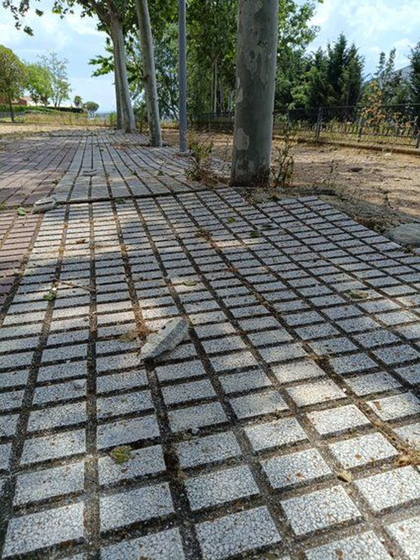 21325f7d-8397-47c7-9880-09b38b5181cc