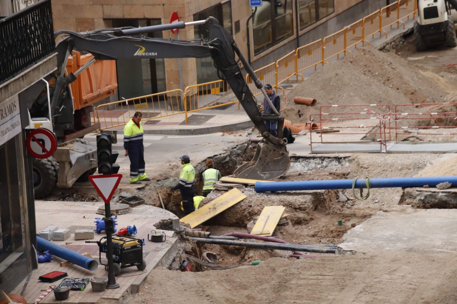 Trabajadores en Álvaro Gil | Foto: s24h