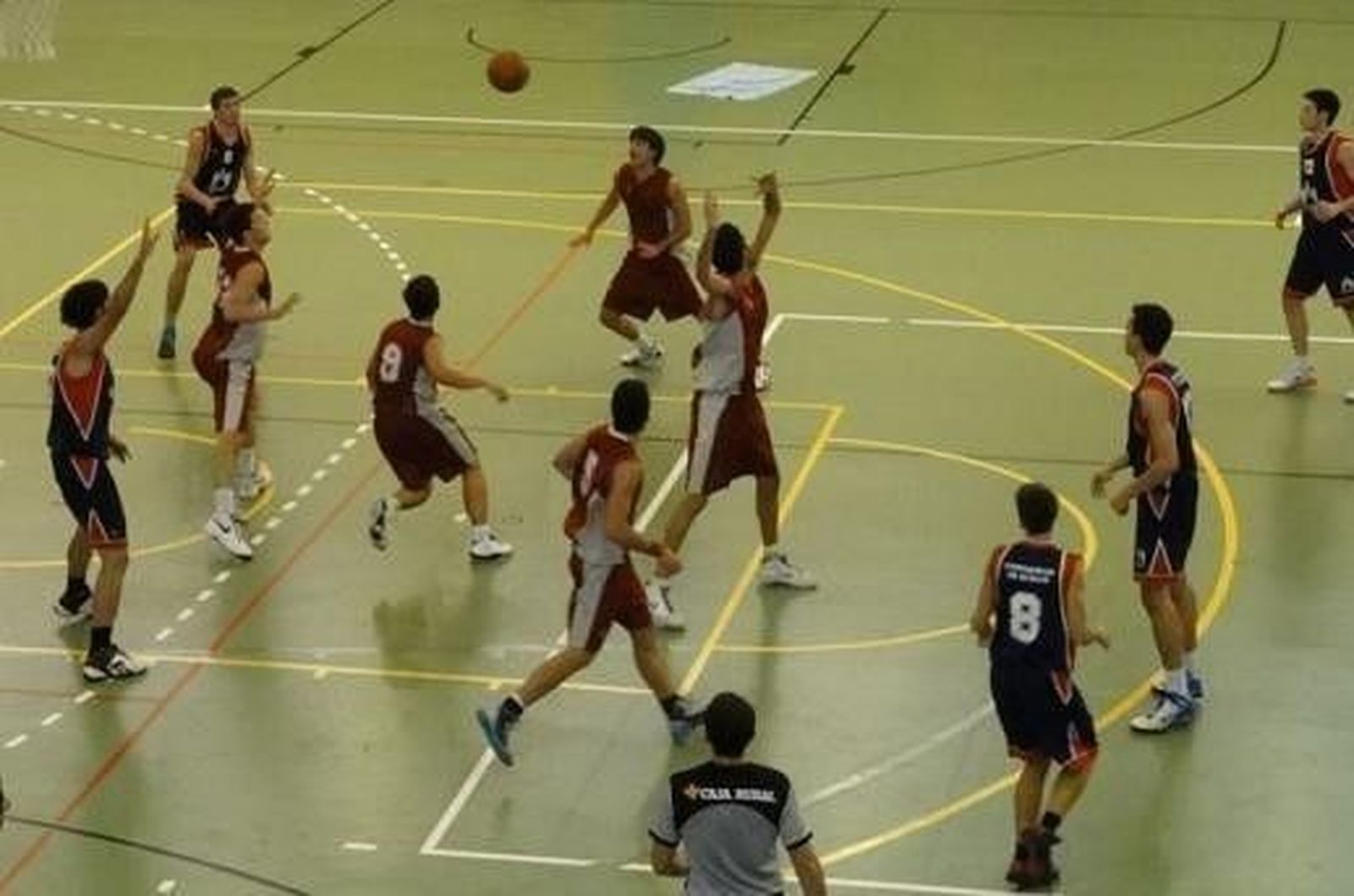 Mala tarde para los equipos de baloncesto de la USAL