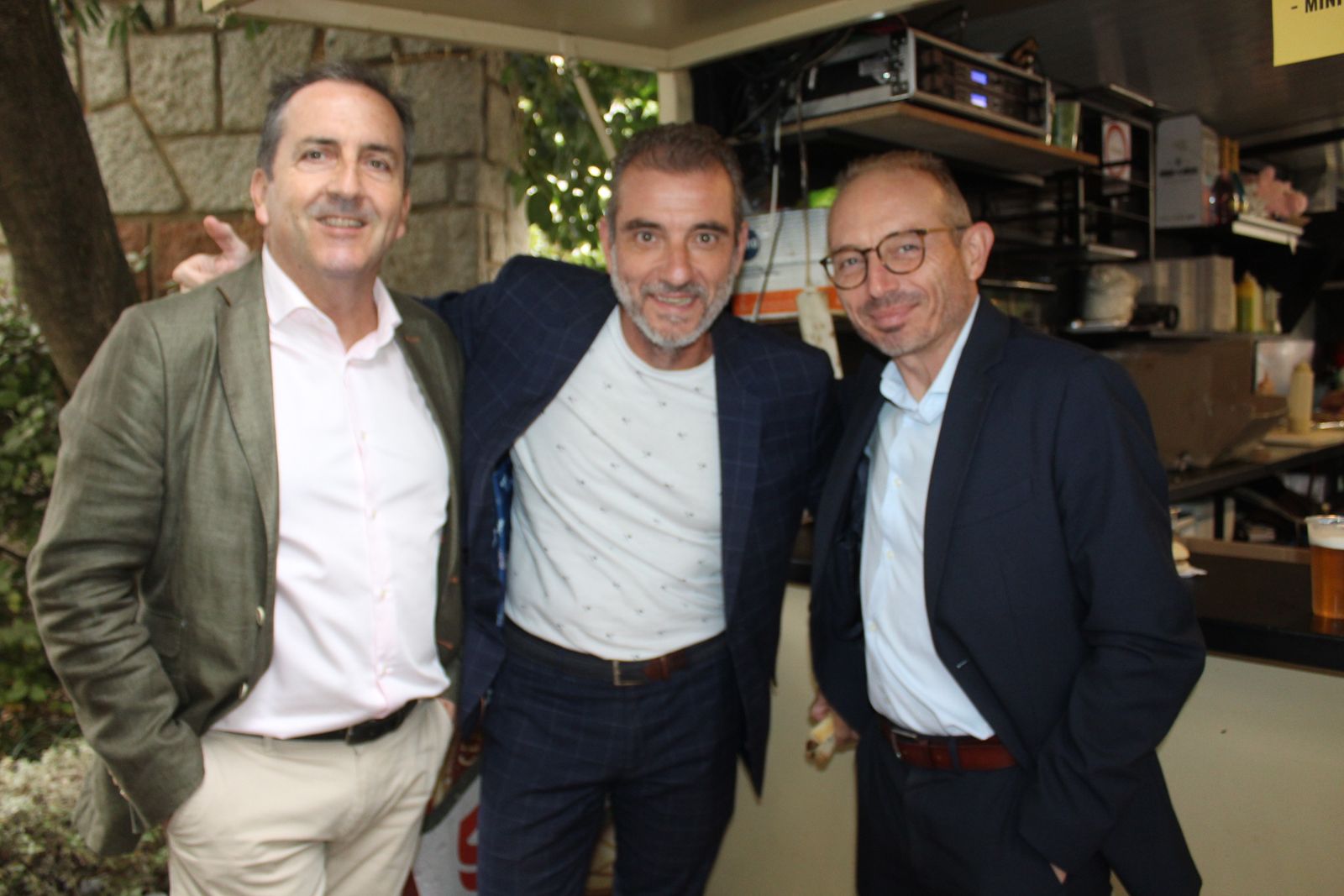 Ambiente en la Feria de Día en el mediodía de este miercoles