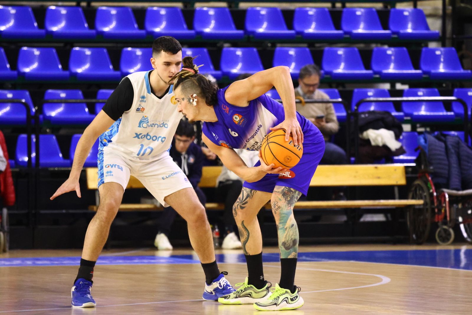 Perfumerías Avenida - CB Rosalía