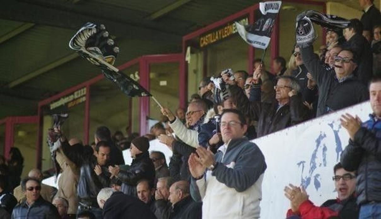 Seis empresas se unen a la campaña de abonados de la UDS, que cuenta con once simpatizantes más
