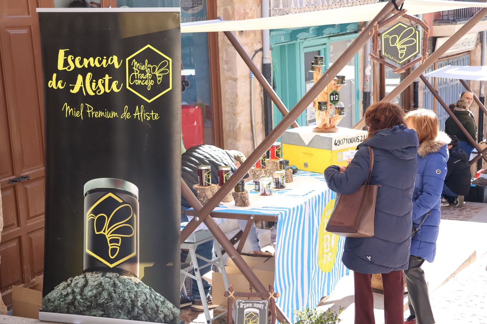 GALERÍA | Descubre en imágenes el Mercado de Balborraz del mes de febrero