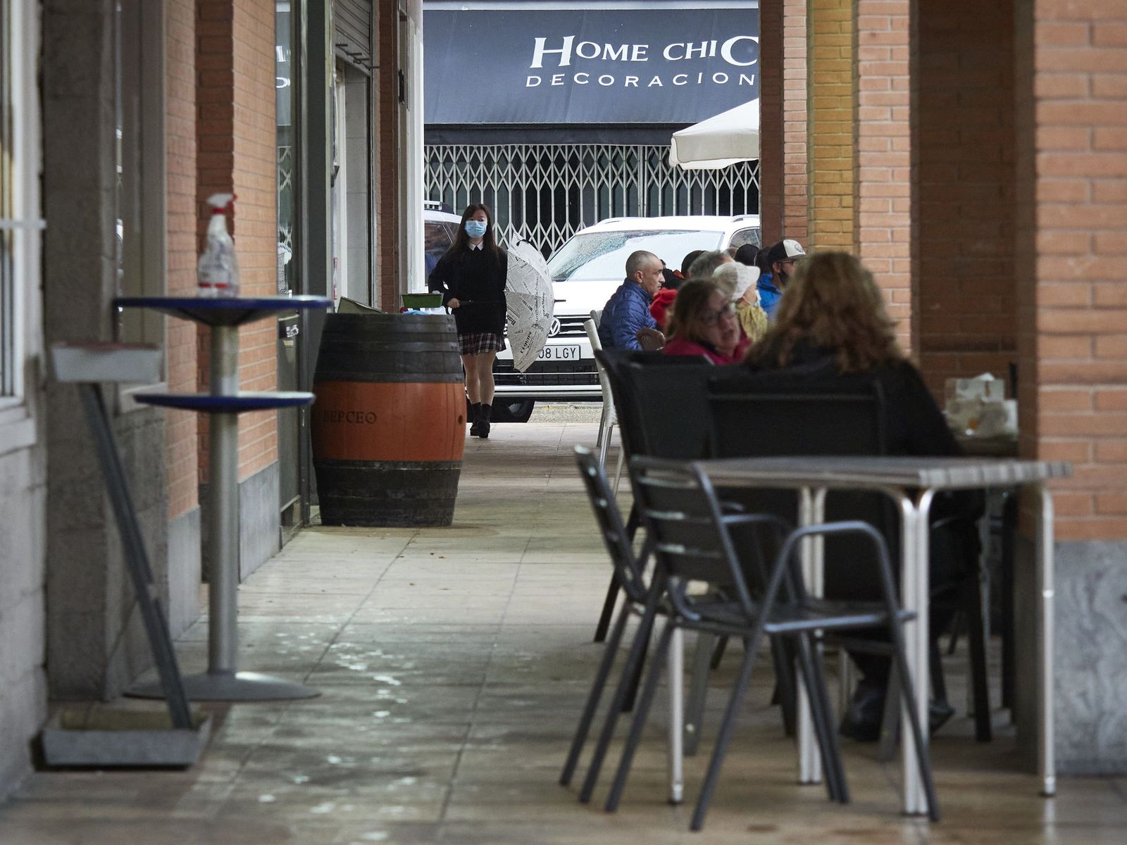 Un establecimiento con terrazas ubicado en el municipio de San Adrián, en Navarra (España), a 2 de octubre de 2020.