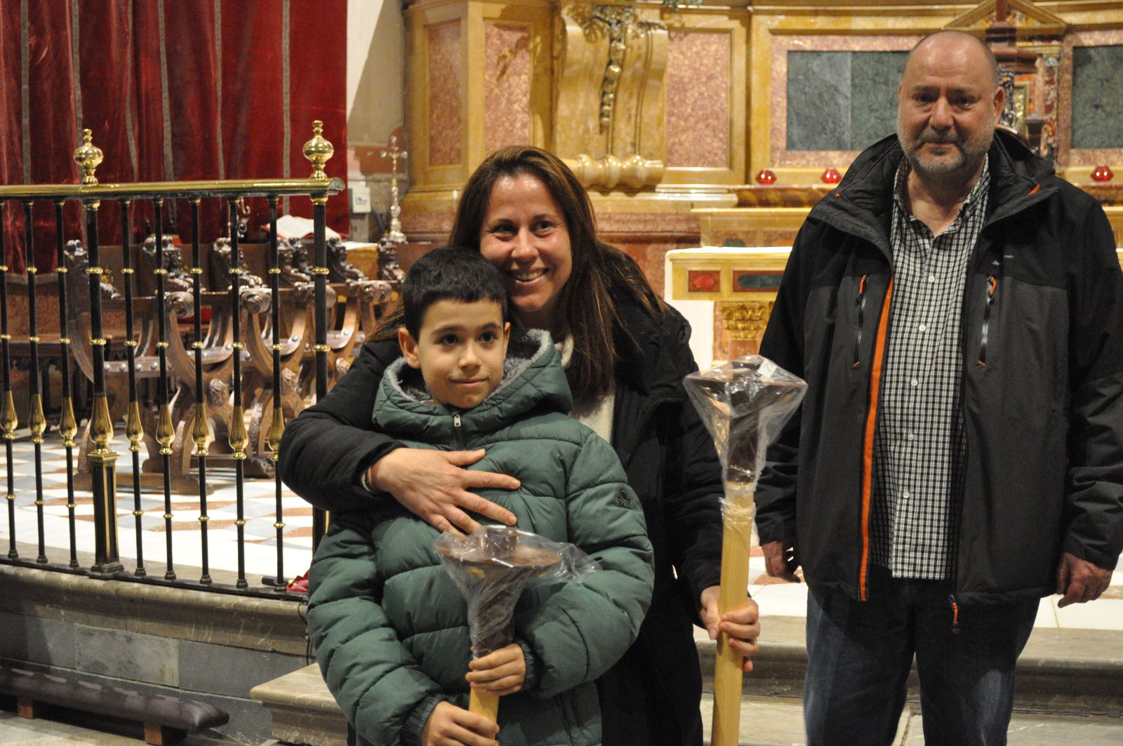 entrada-de-nuevos-hermanos-y-reconocimiento-a-mayordomos-de-la-cofradia-del-silencio-2023-39