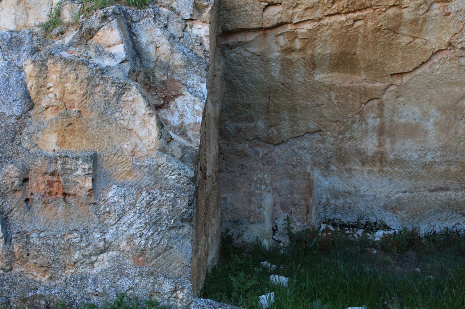 habitat-minero-villamayor-cantera-las-cocinitas-45