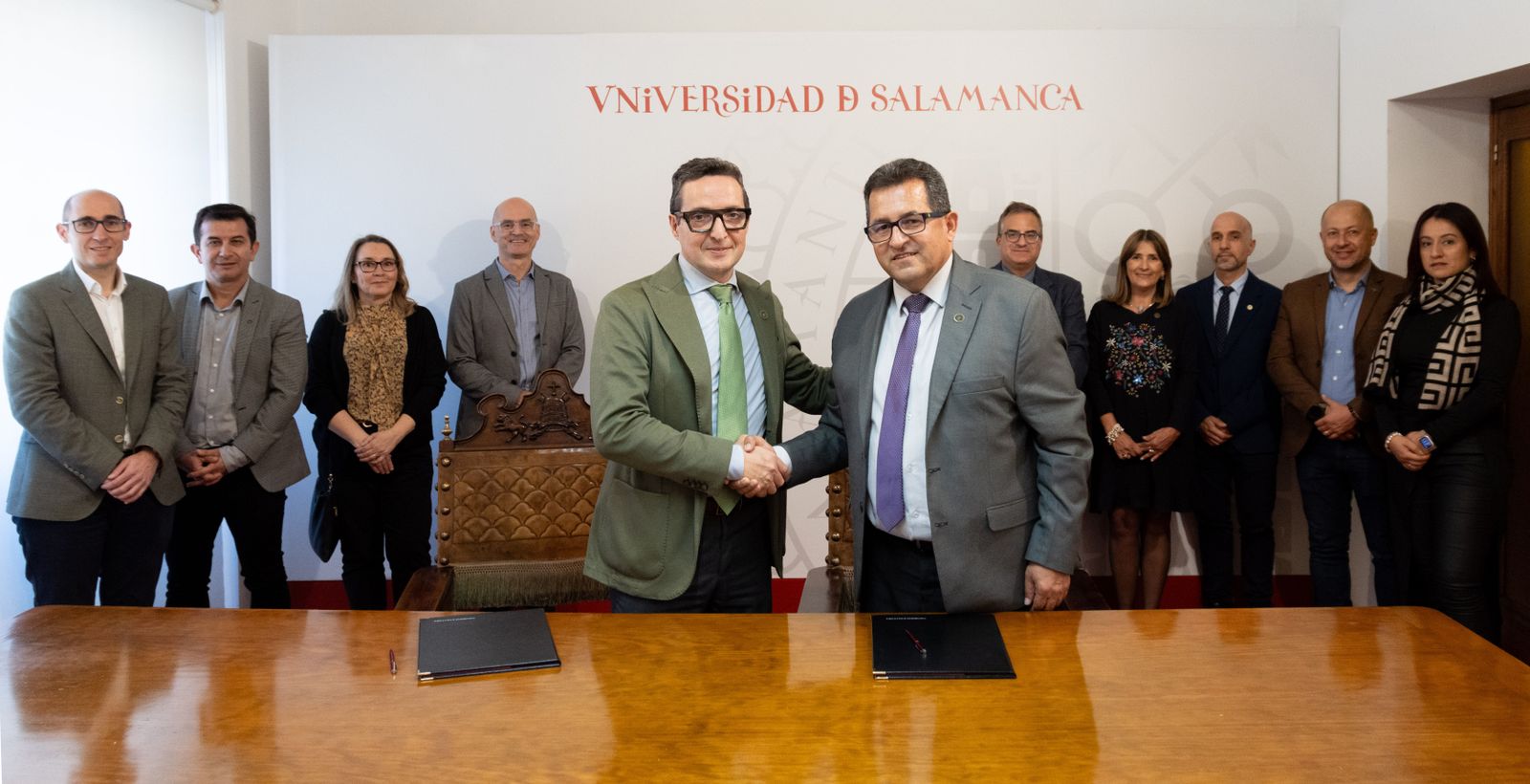 La Universidad de Salamanca implementará cursos y maestrías de especialización en Inteligencia Artificial en colaboración con la Universidad de Caldas en Colombia