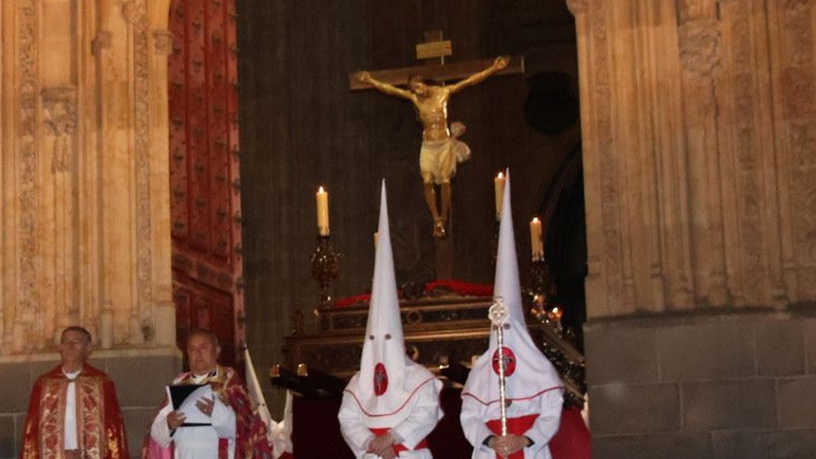 Procesión de la Real Cofradía del Cristo Yacente de la Misericordia y de la Agonía Redentora