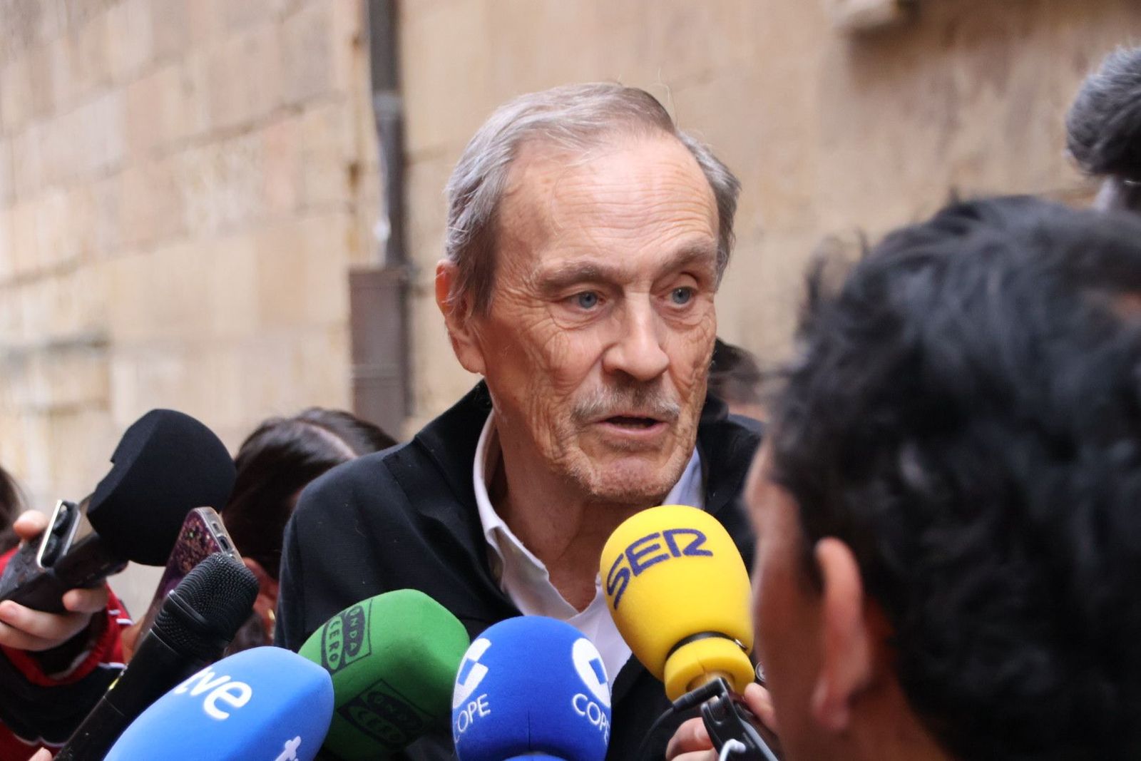 El rector presenta el proyecto ‘Unamuno digital’