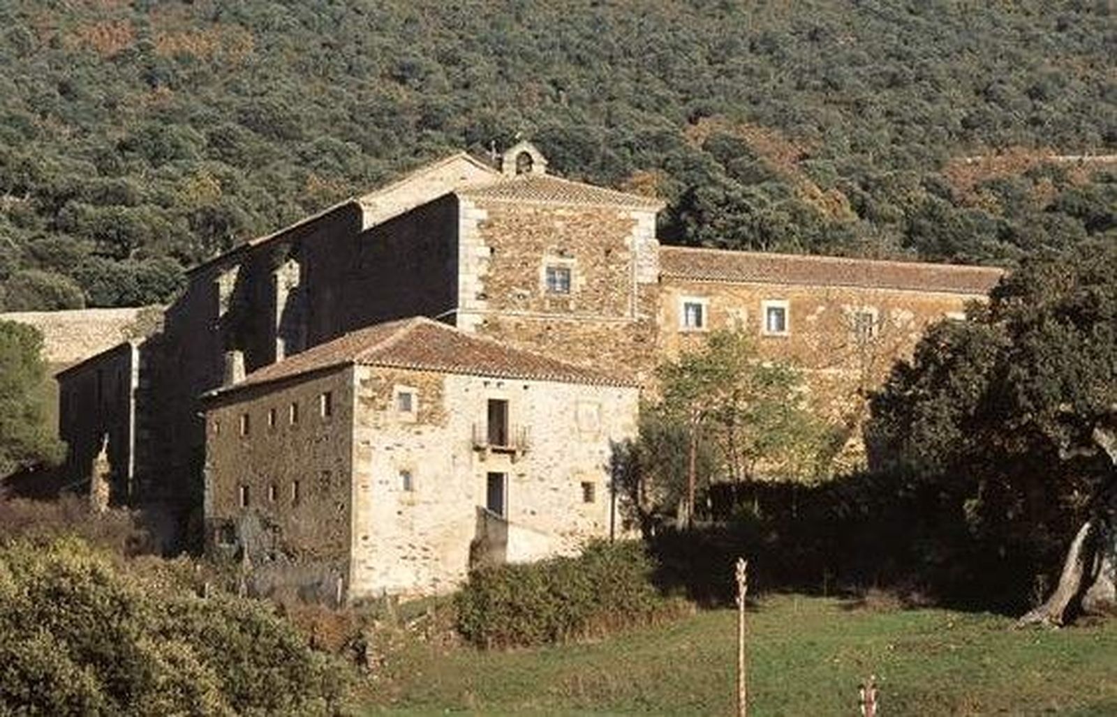 Convento Porta Coeli, el Zarzoso