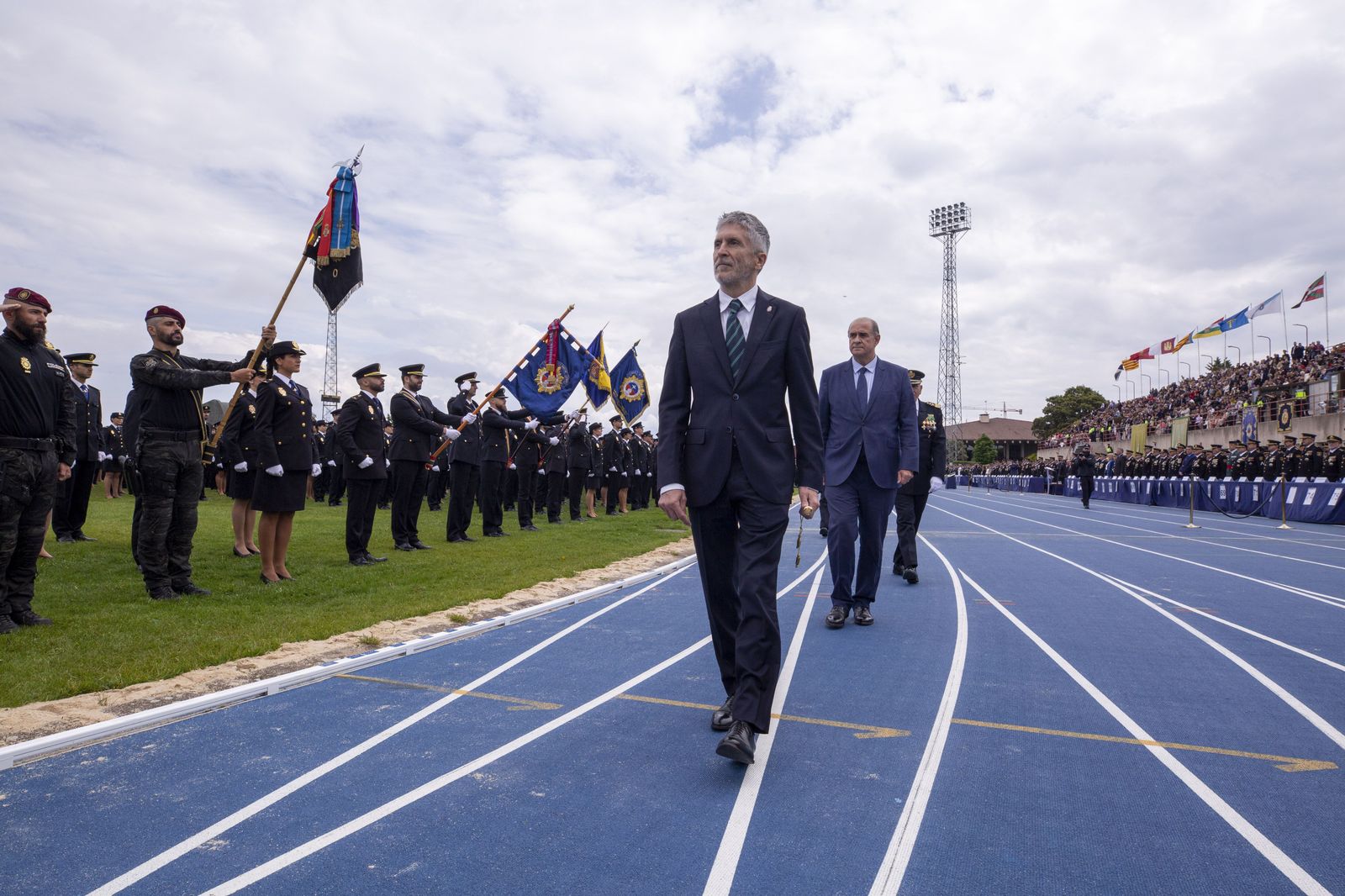 El ministro del Interior, Grande-Marlaska, preside la jura de la XXXVII promoción de Escala Básica de la Policía Nacional. ICAL