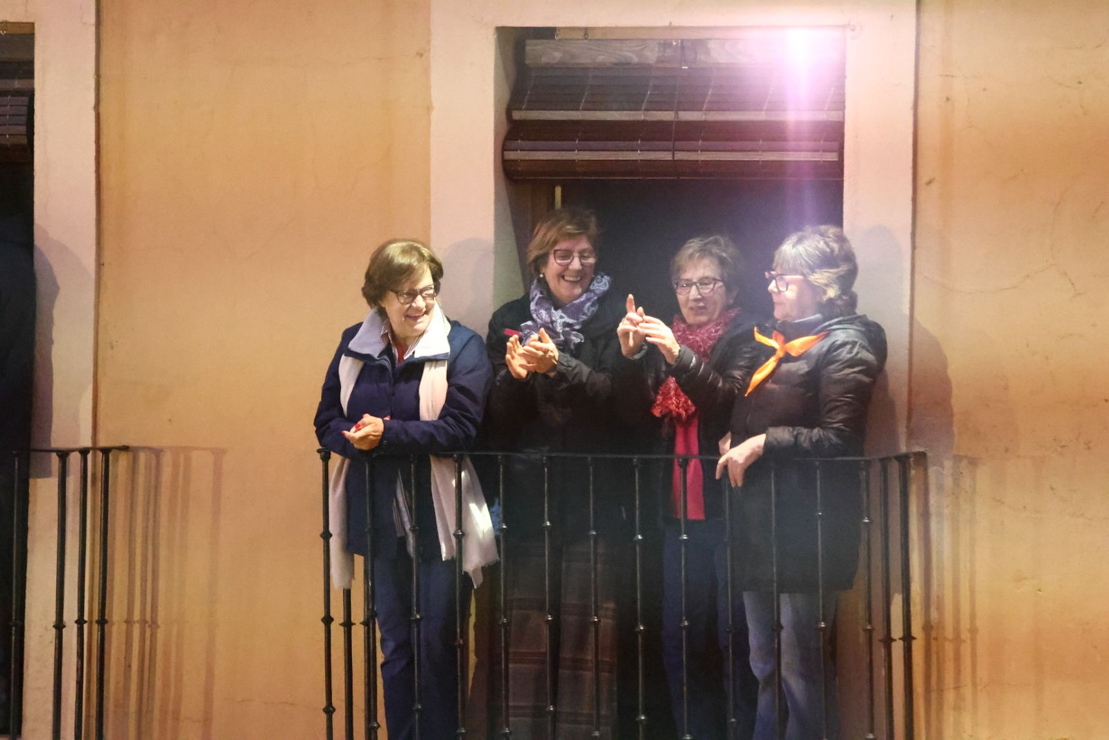 Capa y desencierro de tarde de lunes en el Carnaval del Toro 2026