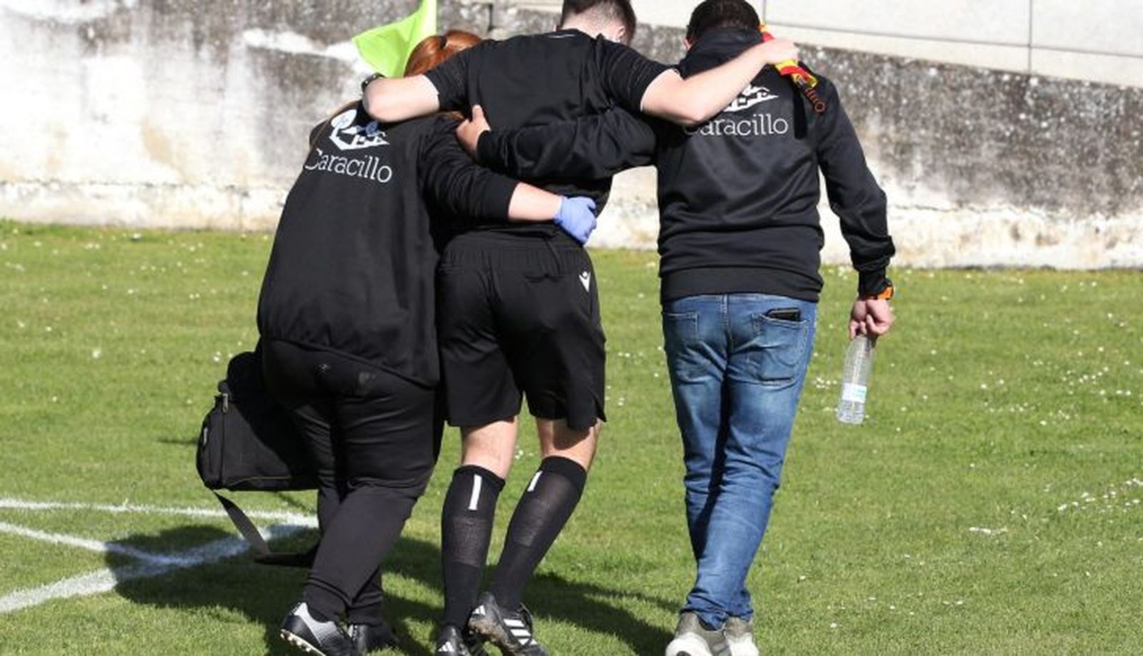 Lesionado un juez de línea en el Ciudad Rodrigo La Virgen 2 Lesionado un juez de línea en el Ciudad Rodrigo La Virgen 2