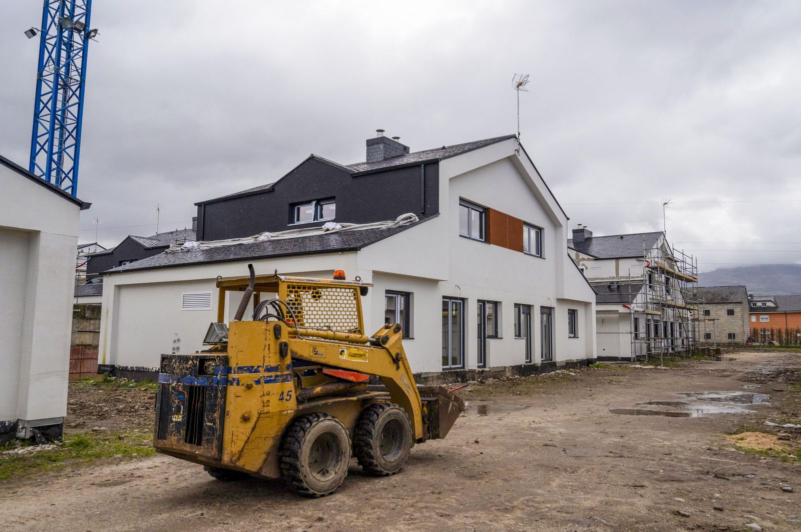Obras de la promoción de 32 Viviendas de Protección Oficial en Posada del Bierzo (León)