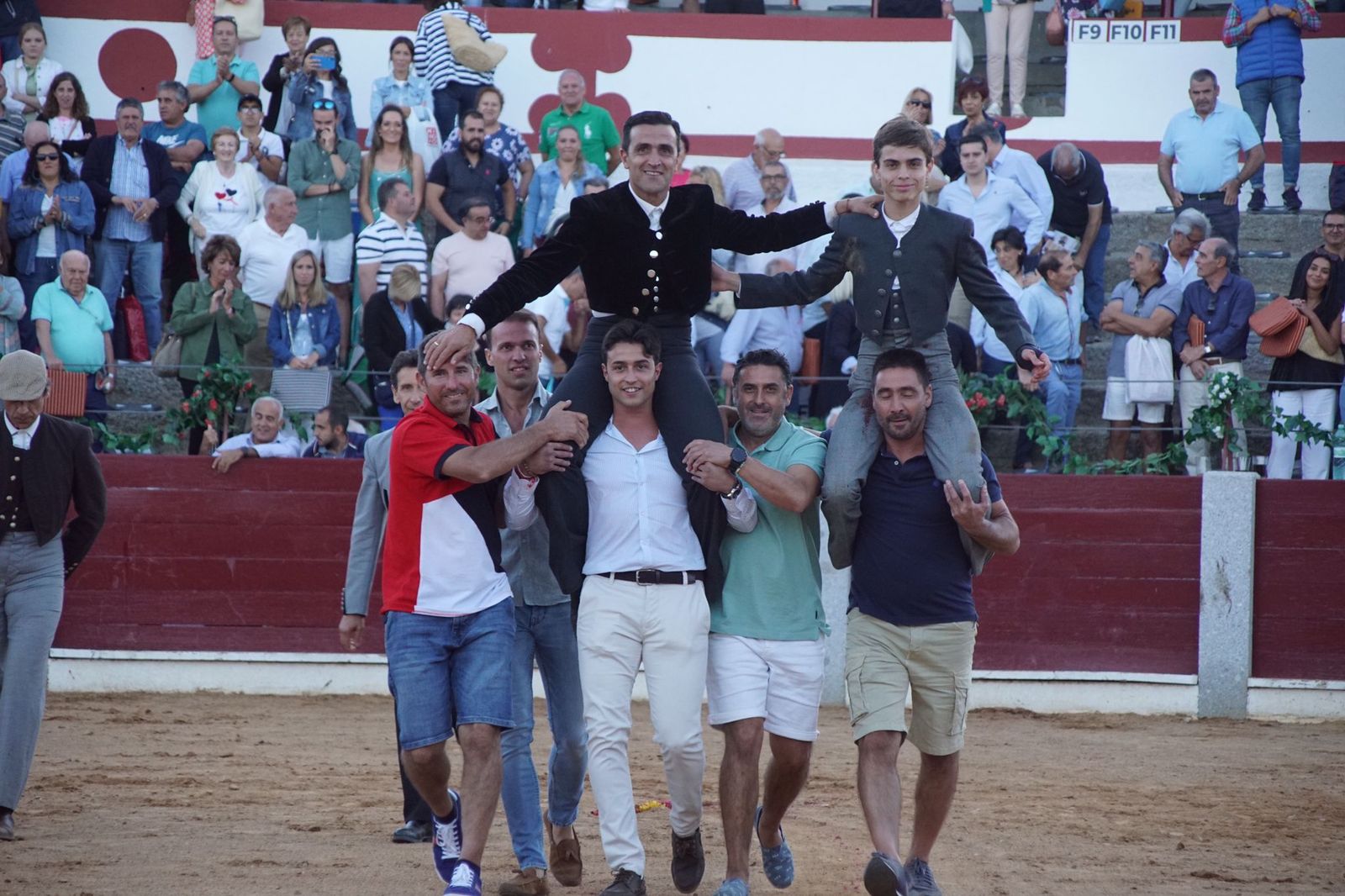 Feria de Guijuelo jueves 18 de agosto CID, Jesulín, Porritas, Jesús Iglesias y Conde (27)