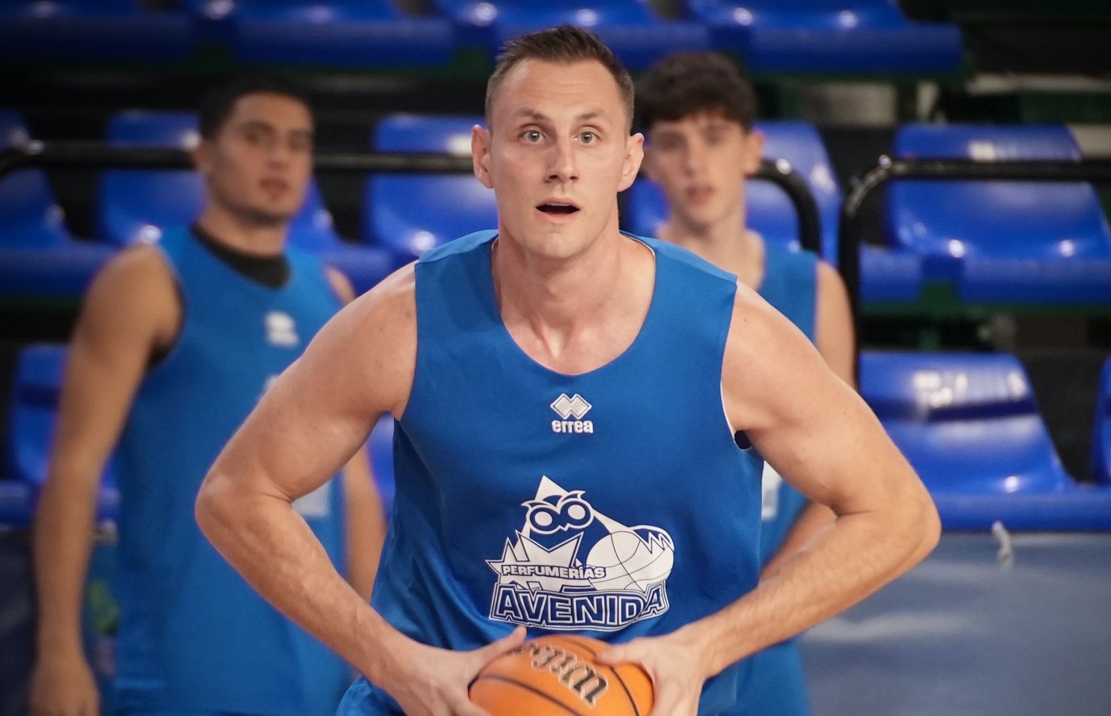 Dorian Lemoine se incorpora al Perfumerías Avenida