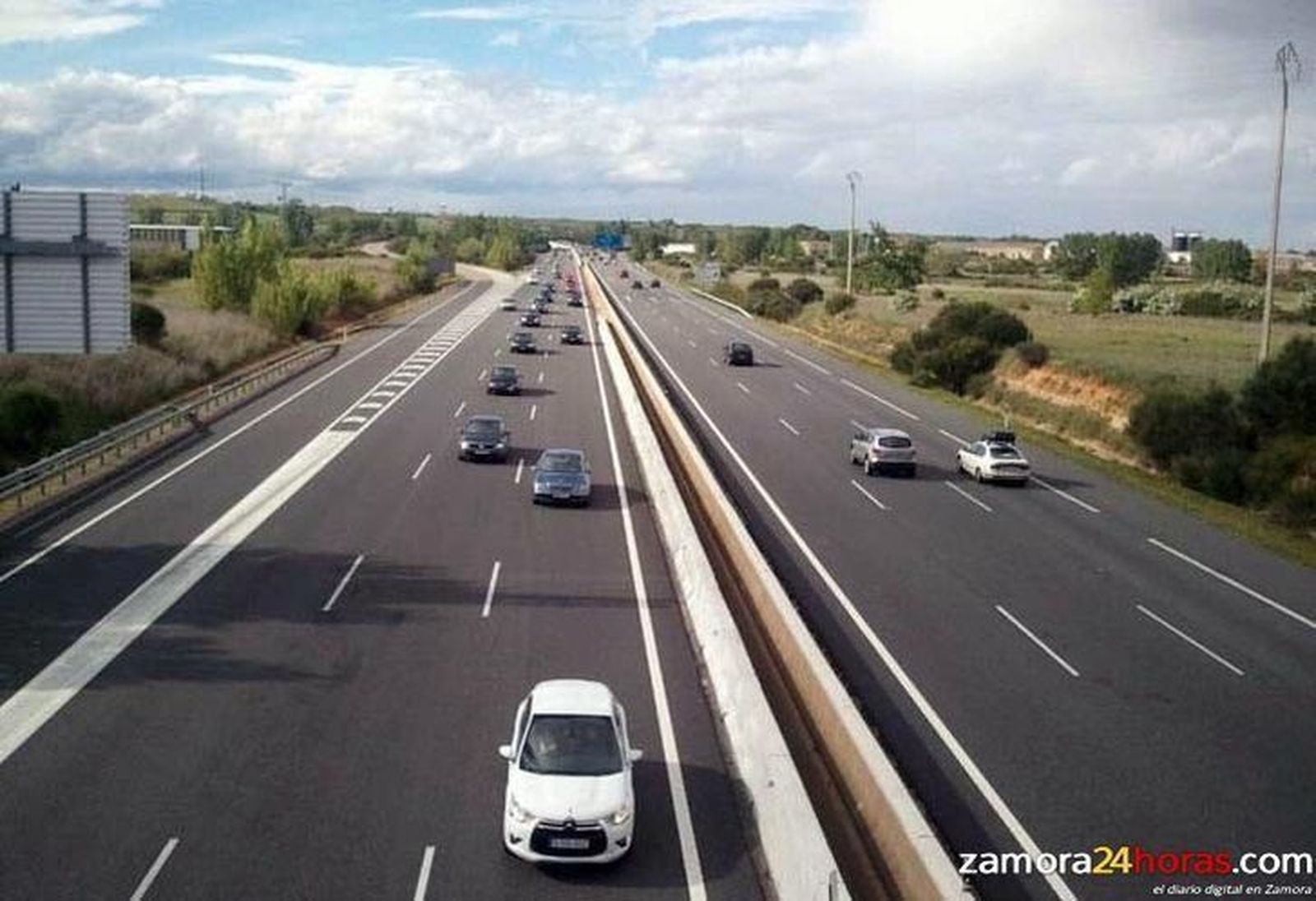 La DGT prevé 69.000 desplazamientos en la provincia para este puente